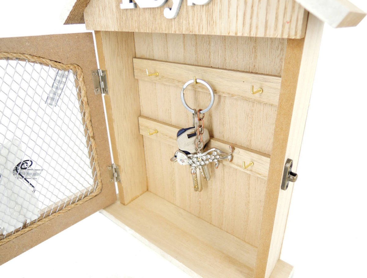 Ключница настенная