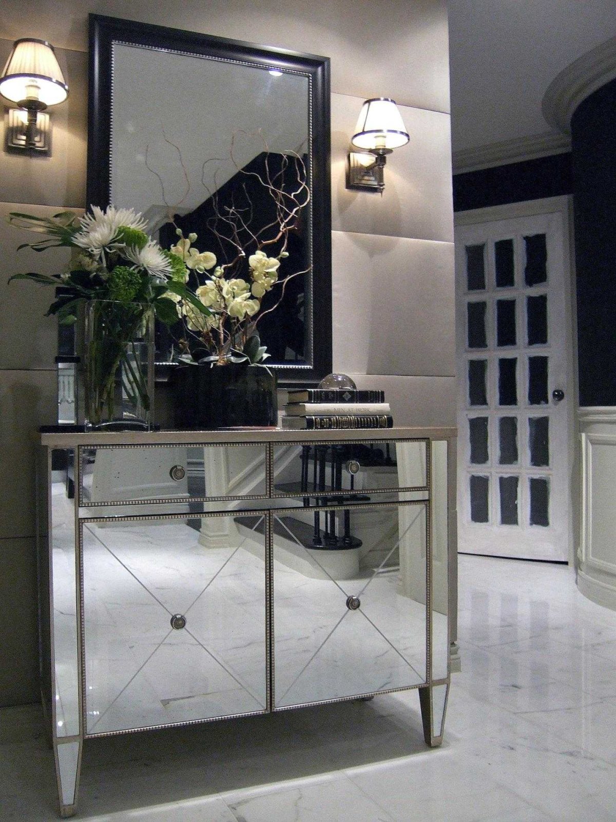 Консоль комод в прихожую