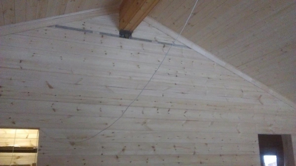 Мансарда отделанная блок хаусом