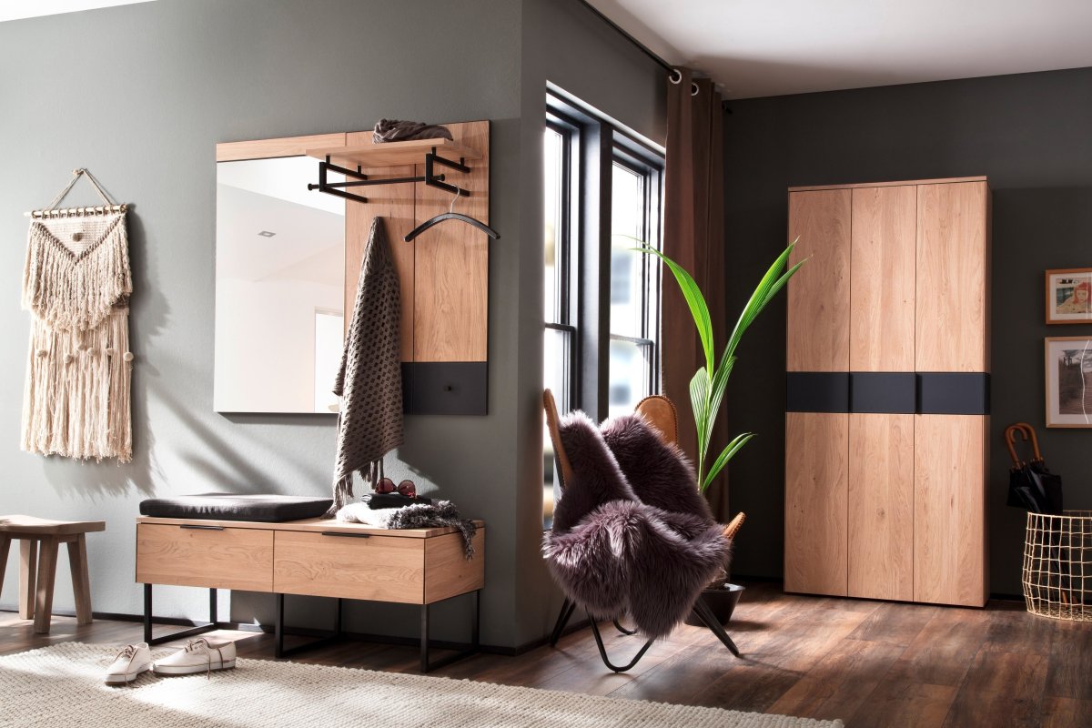 Подвесной комод в прихожую