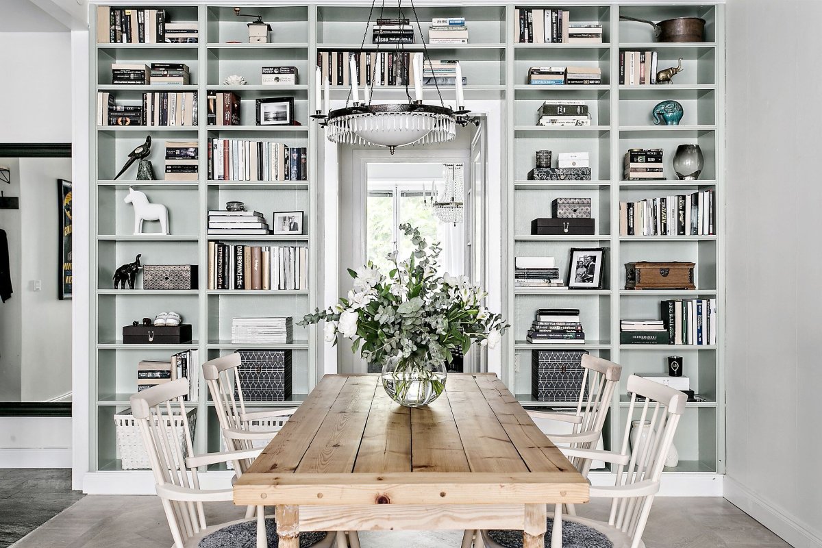 Стеллаж с дверками в стиле лофт