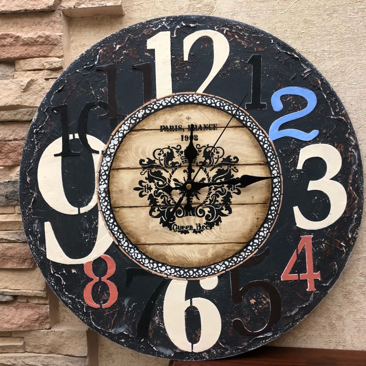 Часы Uttermost Horizont