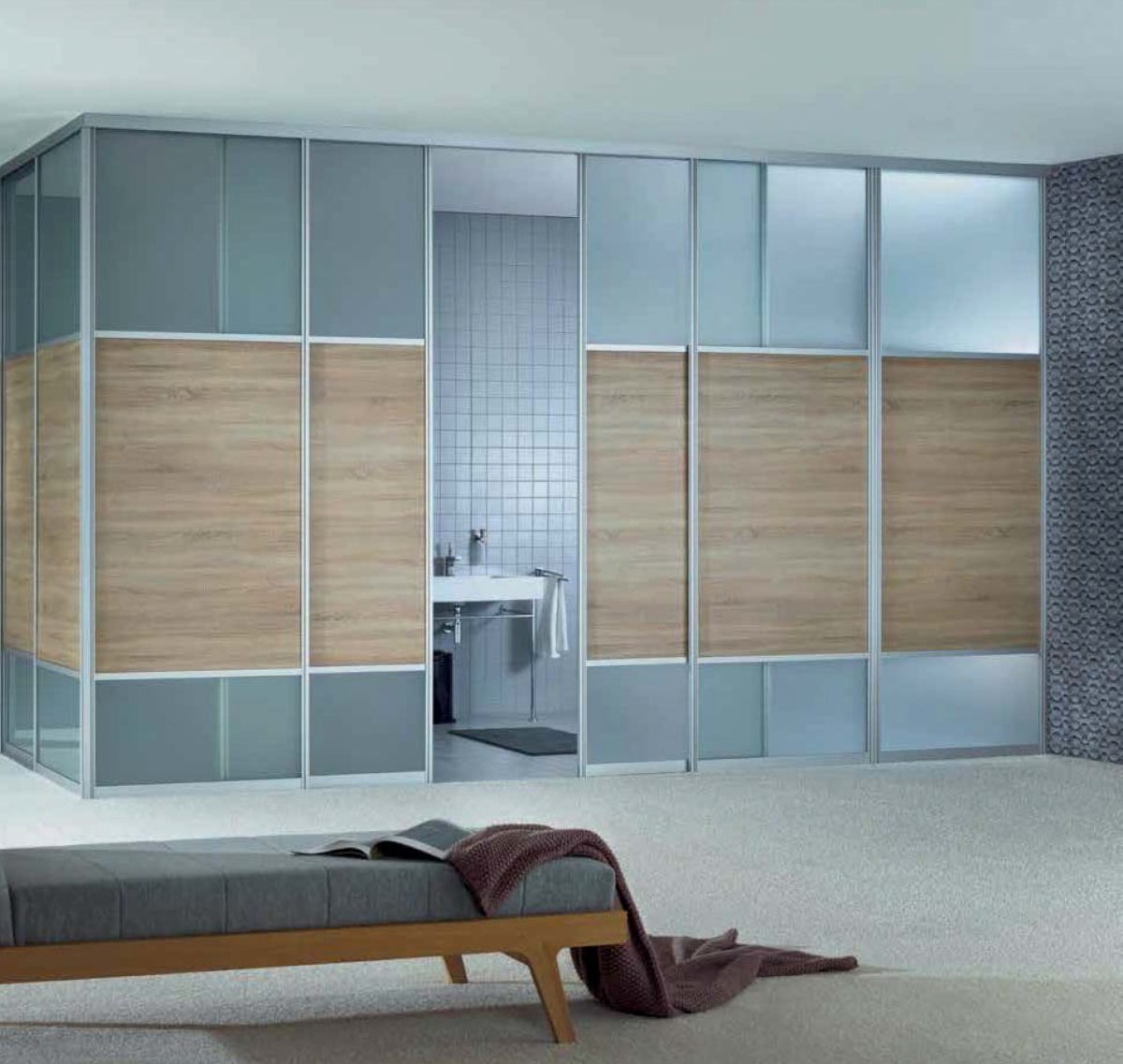 Дизайнерские стеклянные двери раздвижные