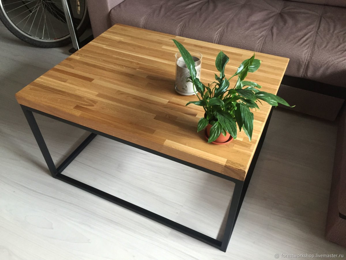 Столик журнальный из дуба Rondo