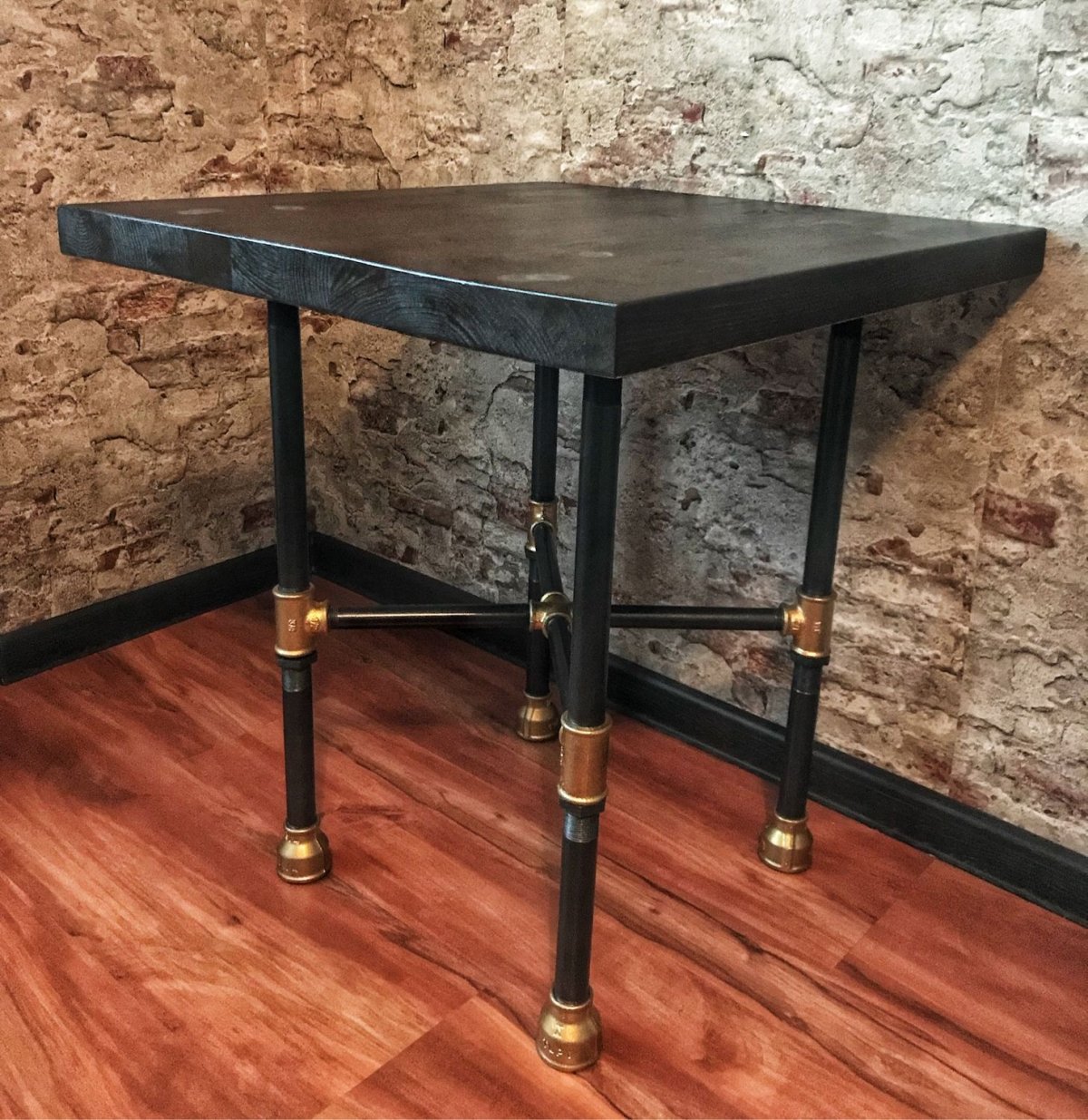 Журнальный стол лофт 60