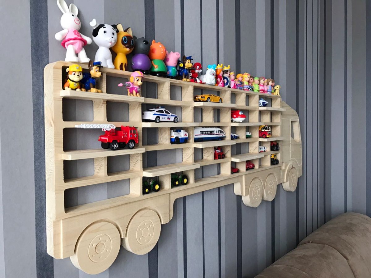Полки для детской