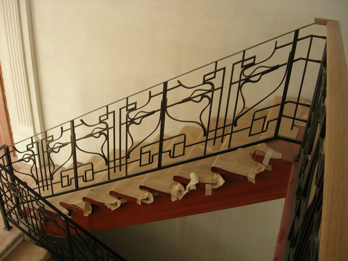 Лестница лофт белая