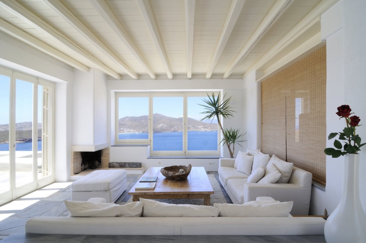 Белый интерьер