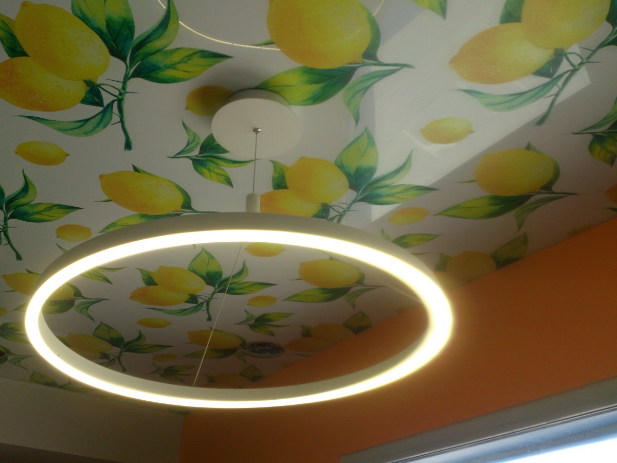 Самоклеящиеся потолки