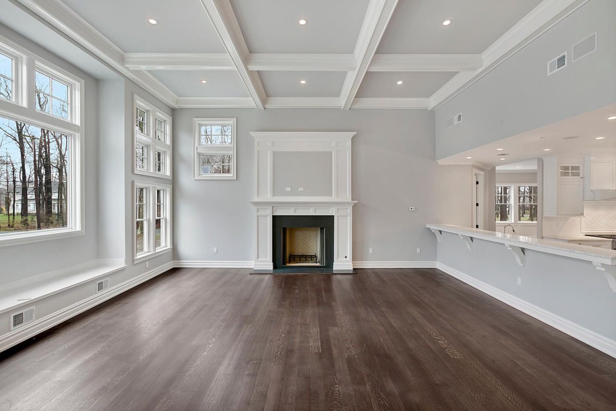 Интерьер пустой комнаты