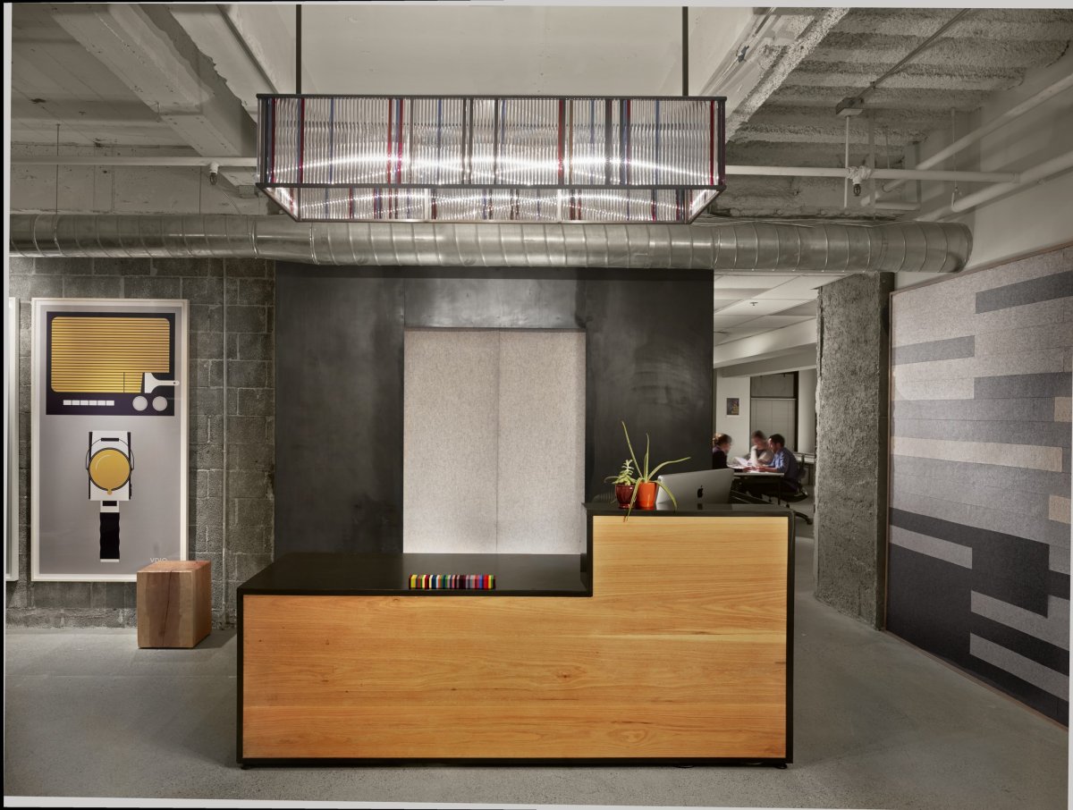 Ресепшн в офис в стиле лофт