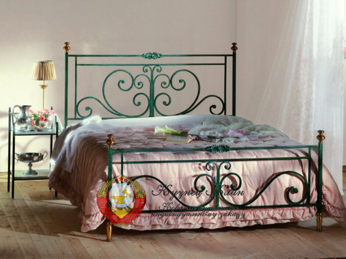Кованая двухспальная кровать