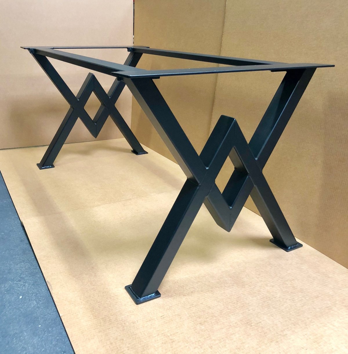 Подстолье диамонд