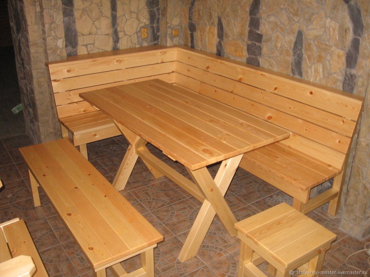 Скамейка в предбанник