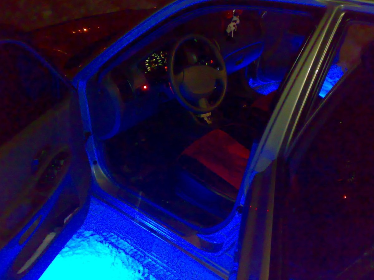 Подсветка дверей ВАЗ 2108