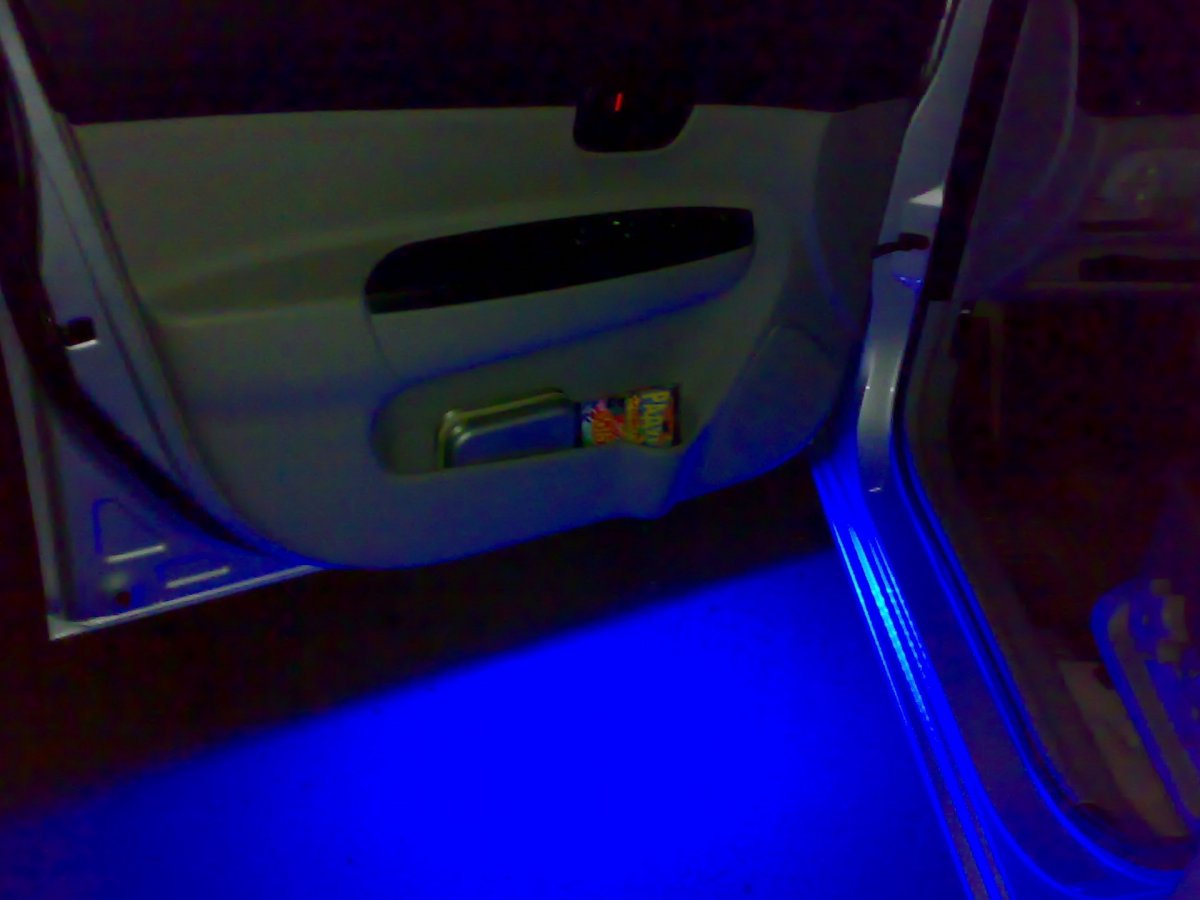 Мазда 6 GH неоновая подсветка