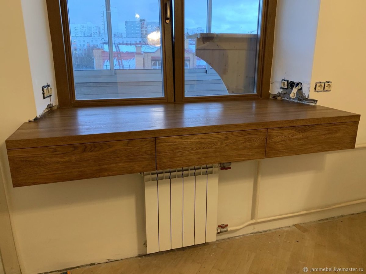 Пластиковый подоконник столешница в интерьере спальни