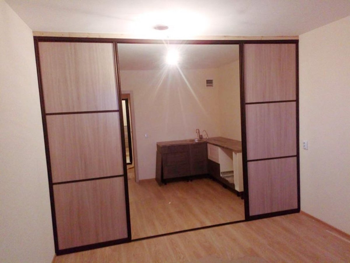 Перегородка-купе для зонирования комнаты