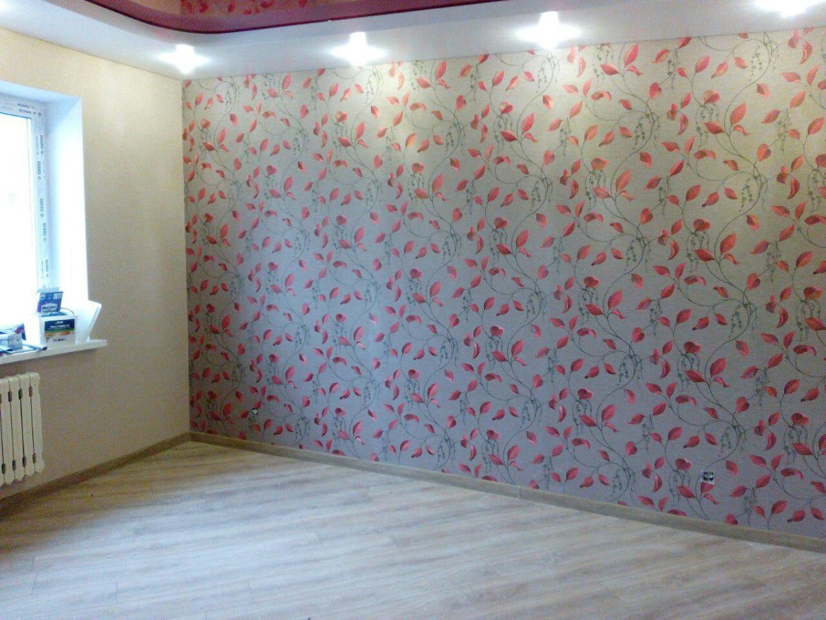 Интересные варианты поклейки обоев