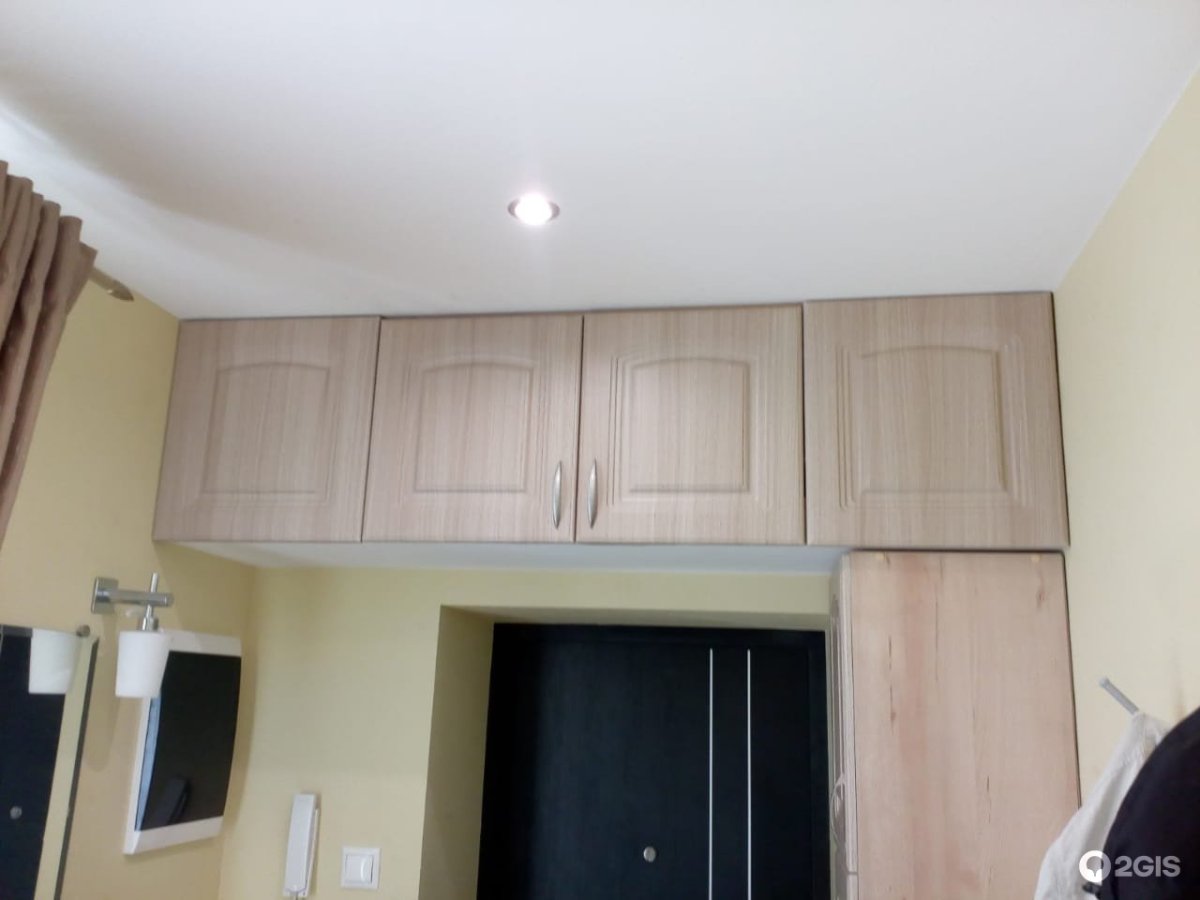 Встроенные антресоли