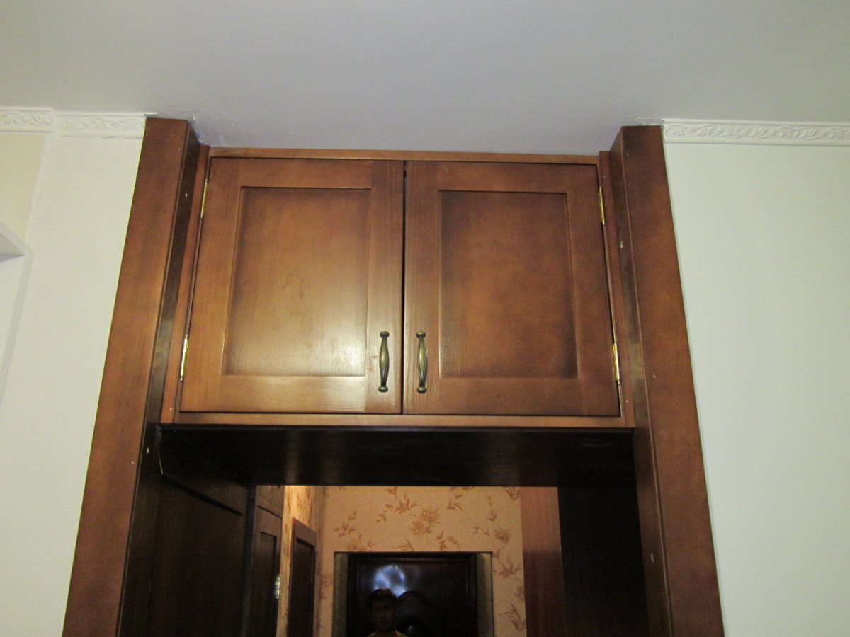 Антресоли в прихожей