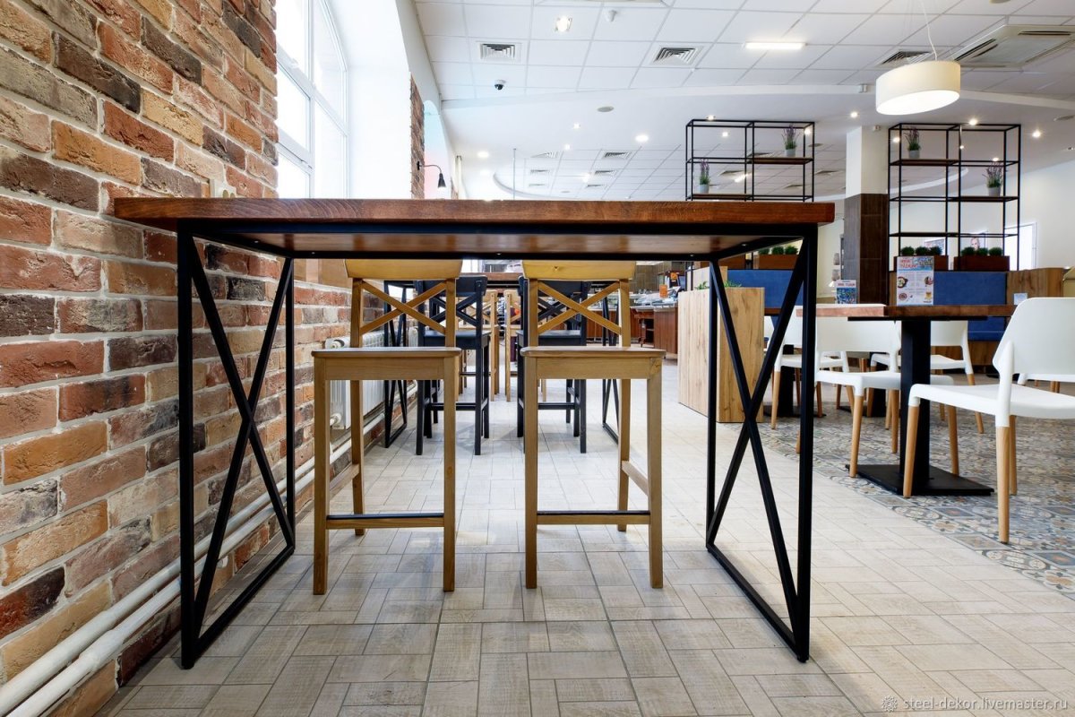 Стол дуб Бунратти лофт