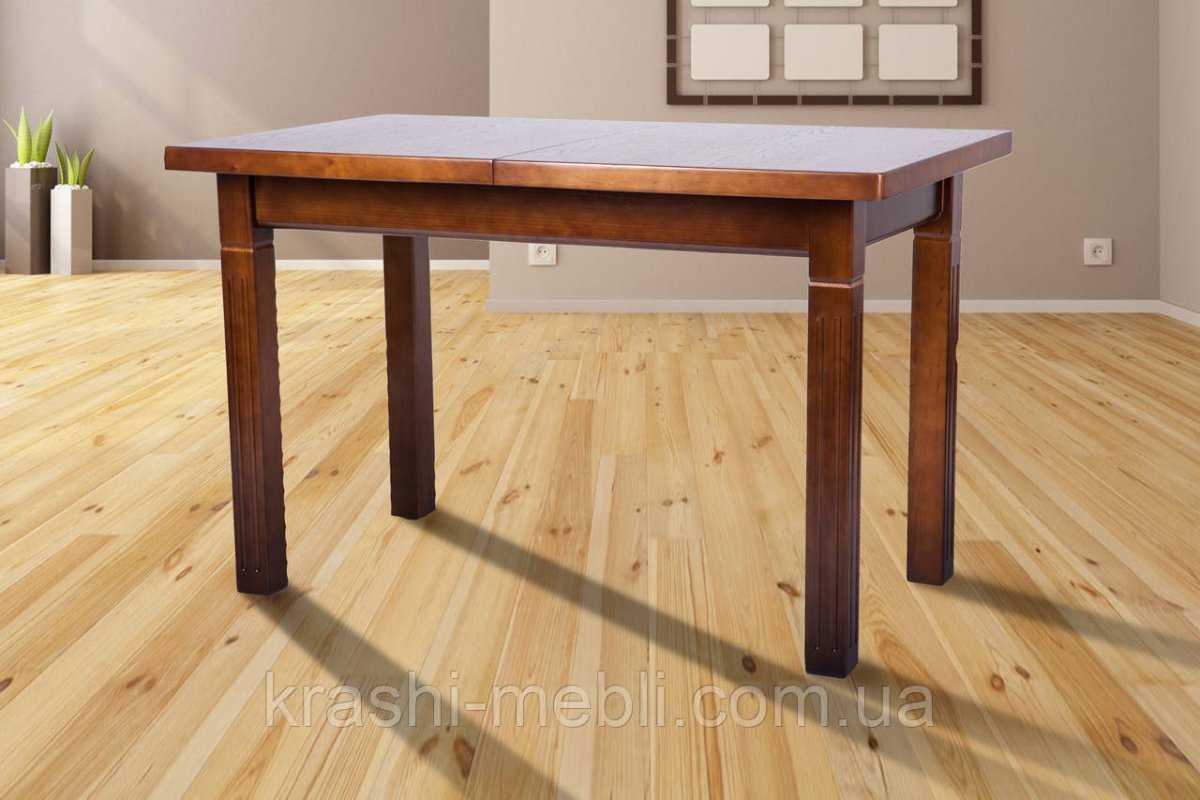 Обеденный стол из металла и дерева