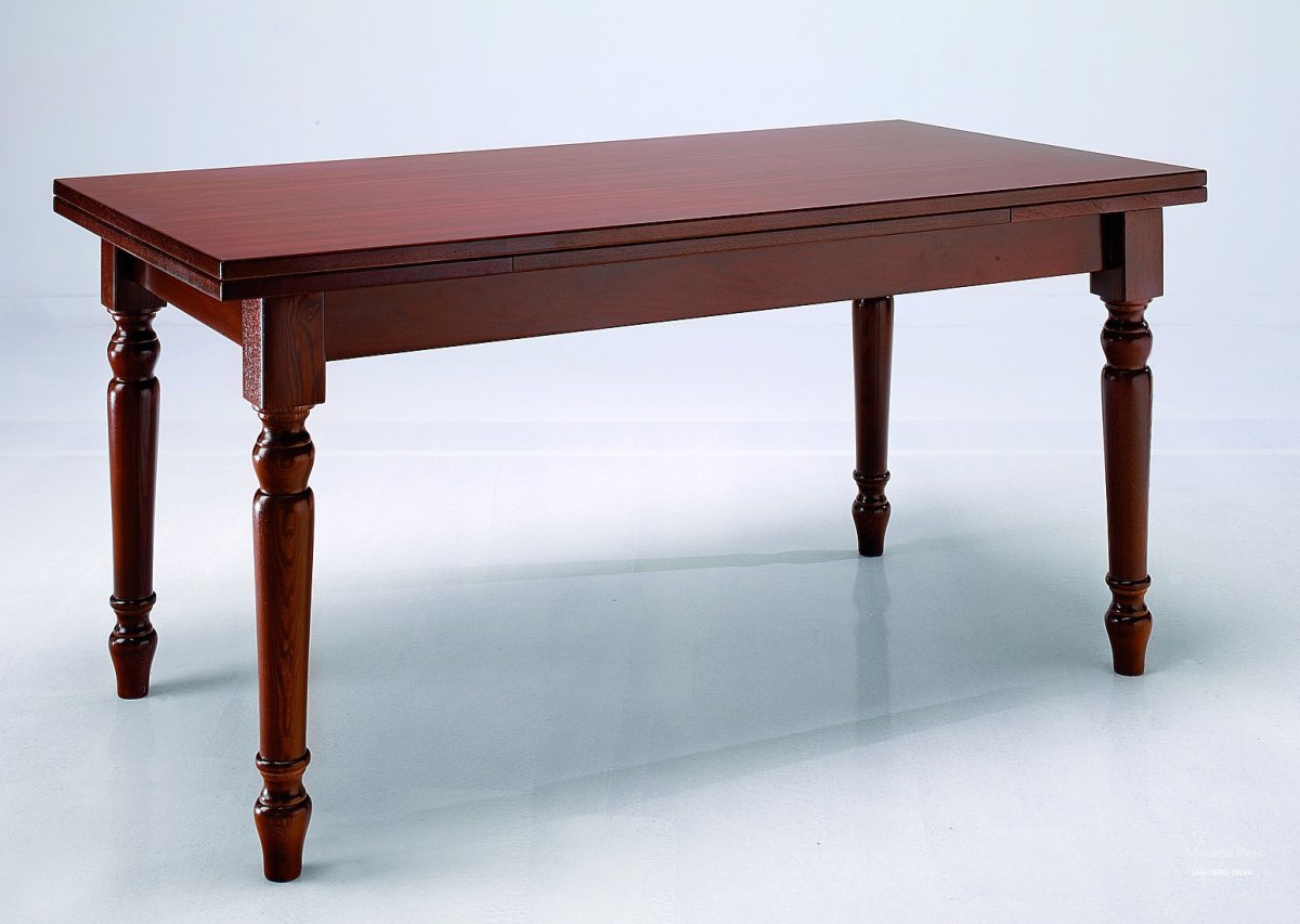 Стол кухонный