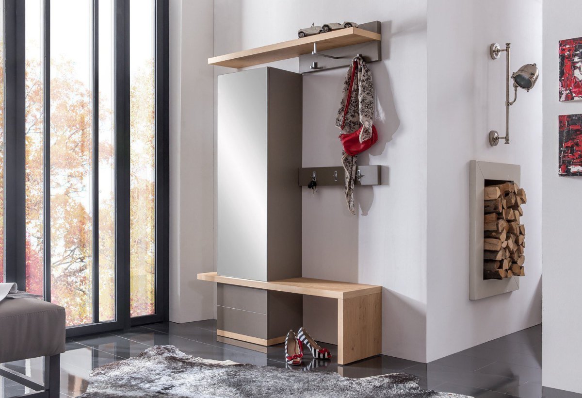 Прихожая в эко стиле