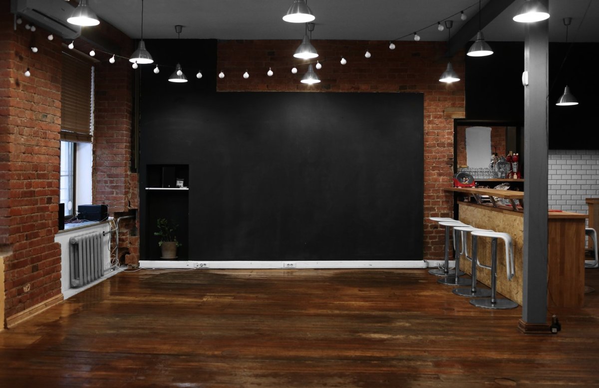 Фотостудия в стиле офис