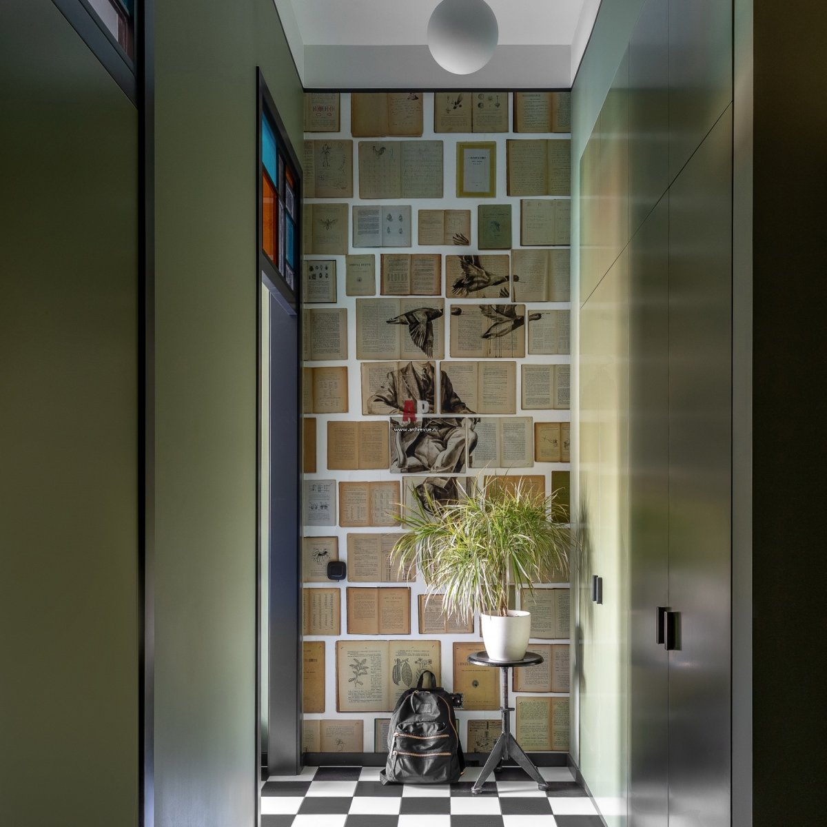 Плитка в маленьком коридоре