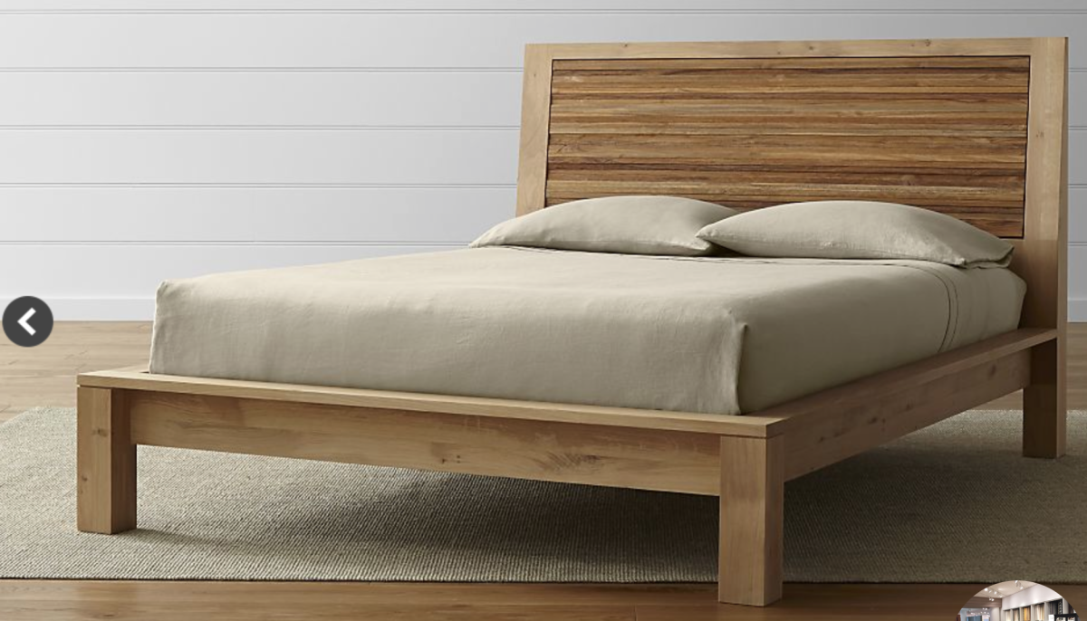 Кровать из массива дуба 200х200