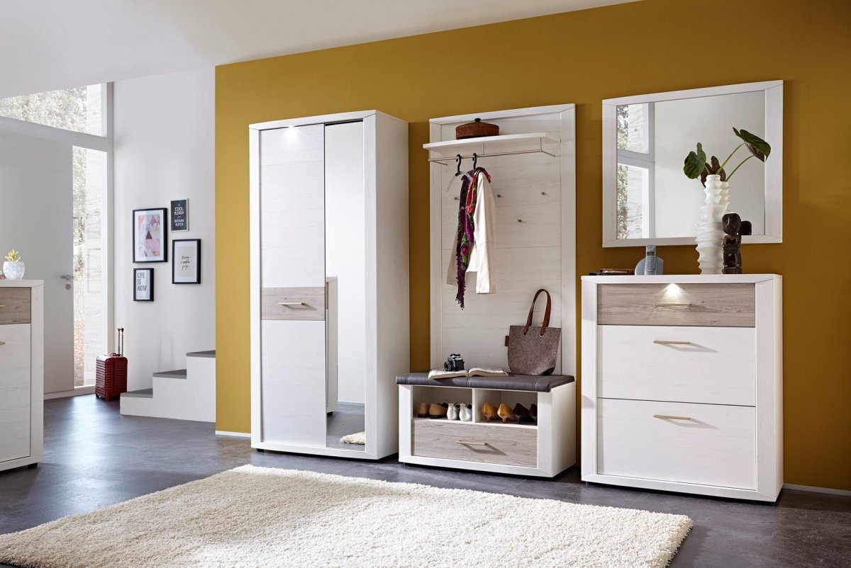 Прихожая в стиле икеа