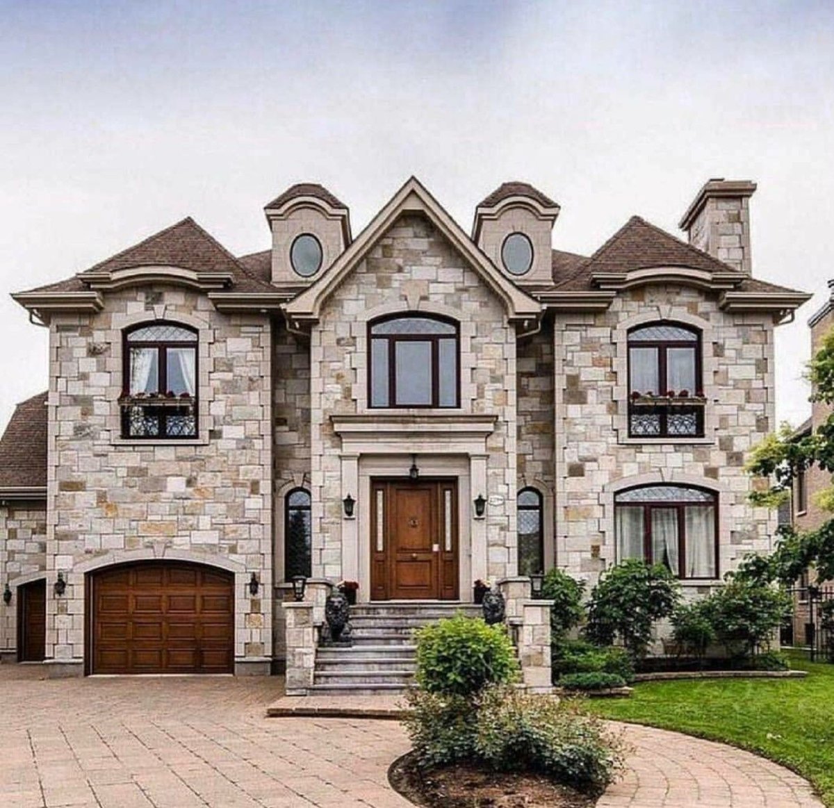 Современные фасады домов