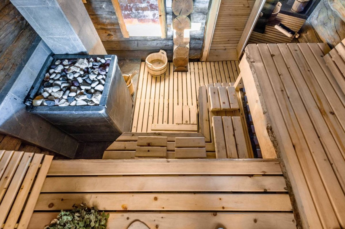 Пол в бане деревянный