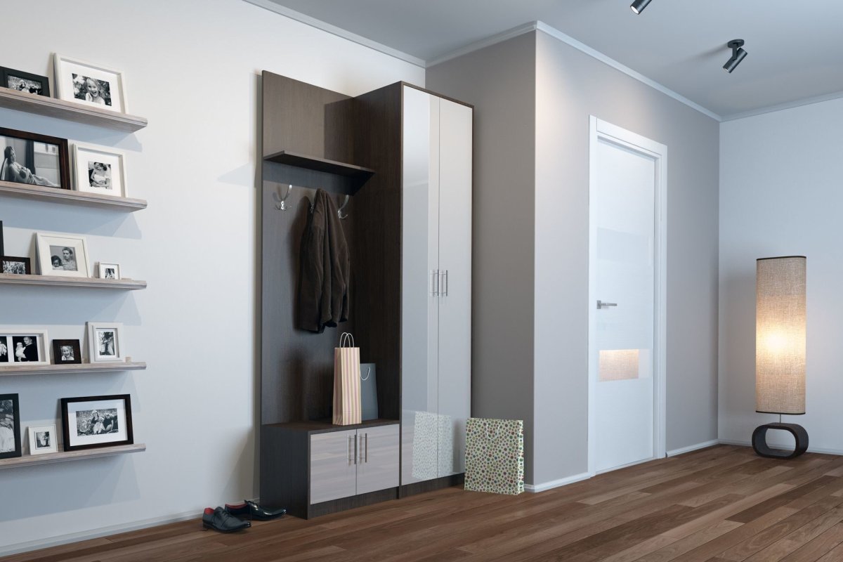 Прихожая с карнизом