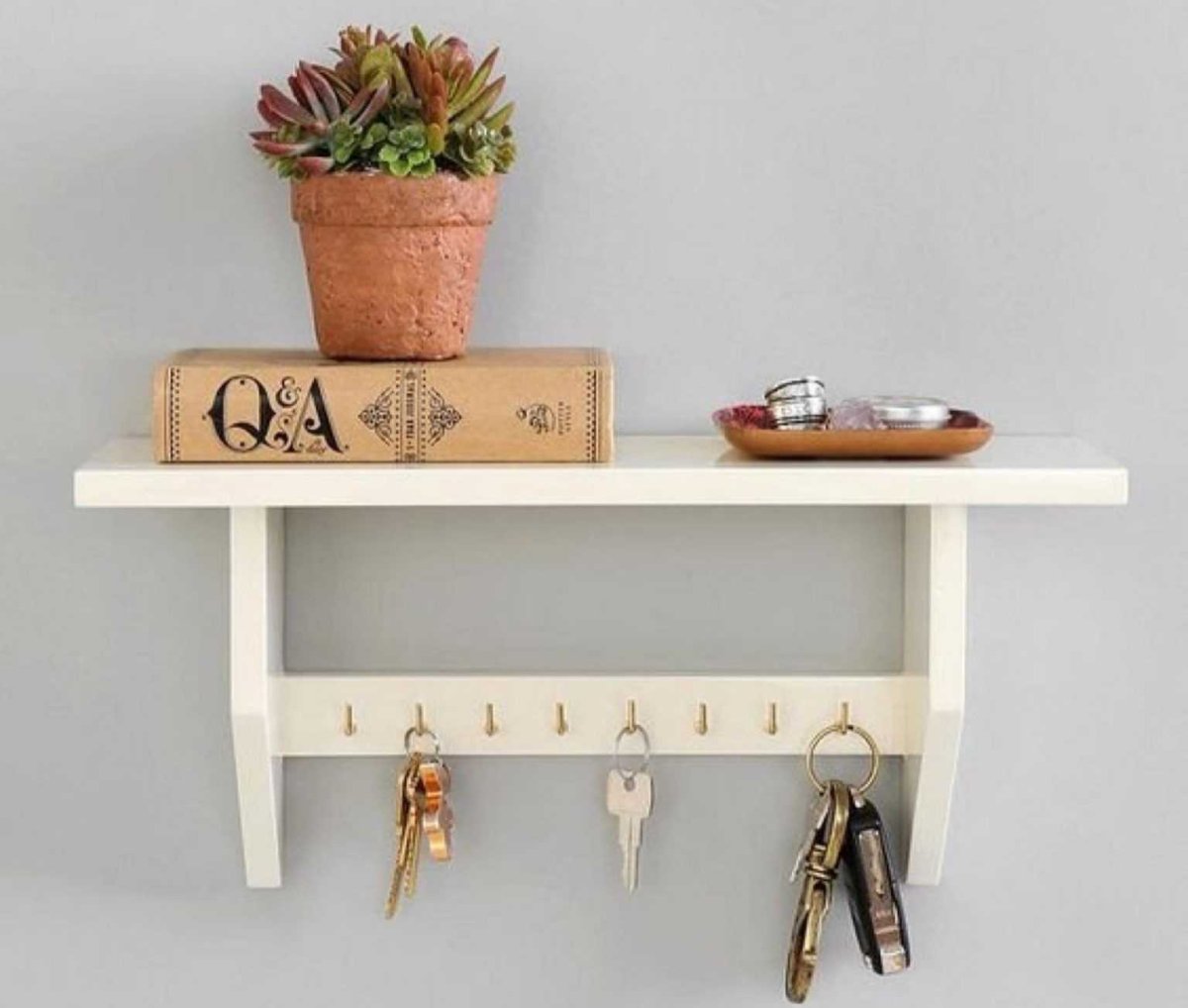 Полочка в прихожую
