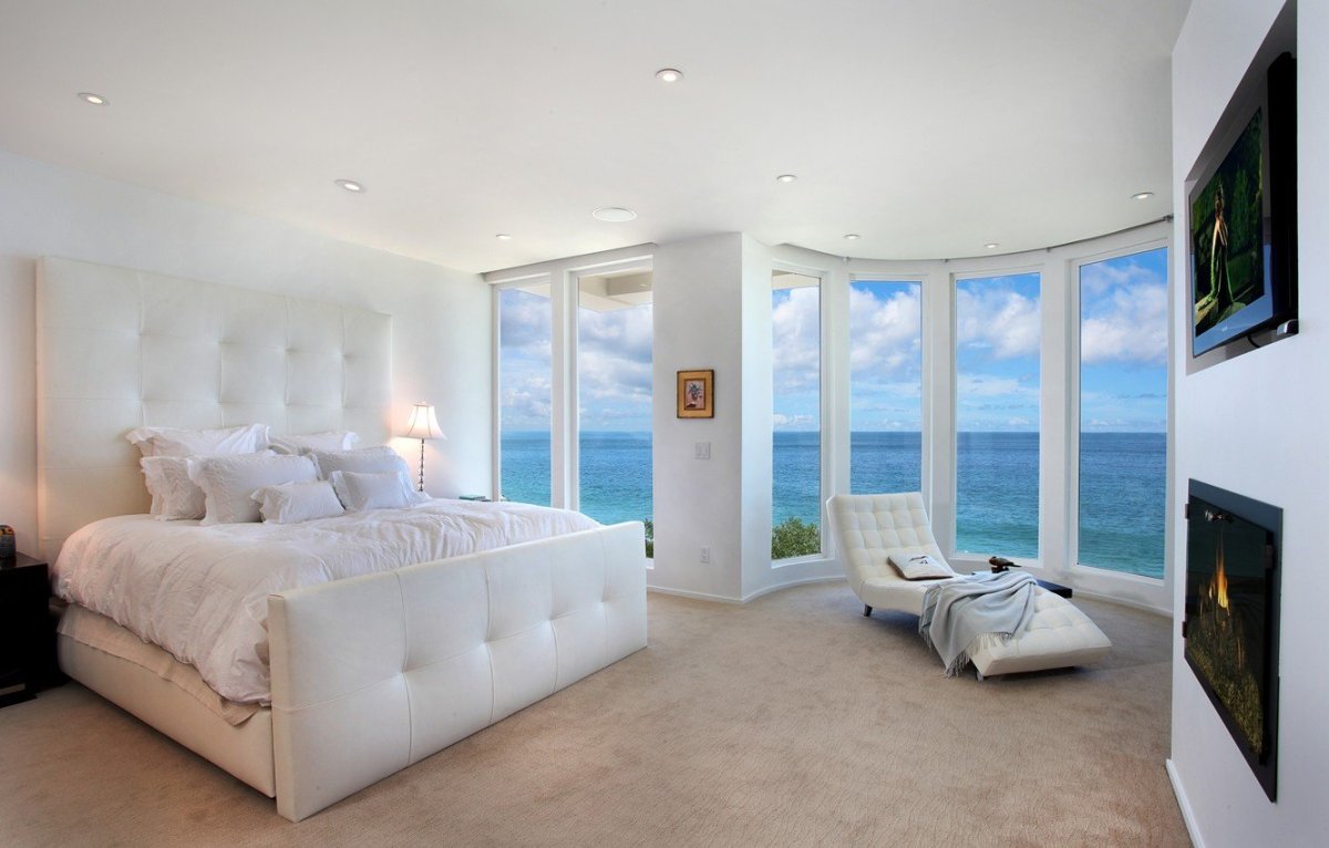 Комната в стиле Барби