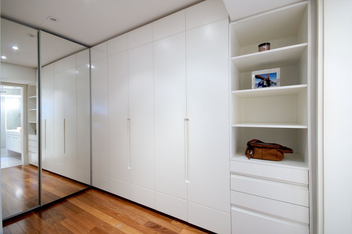 Шкаф в спальню