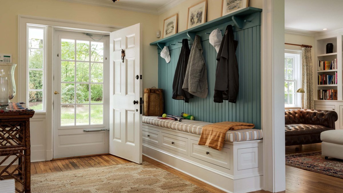 Прихожая в стиле Прованс