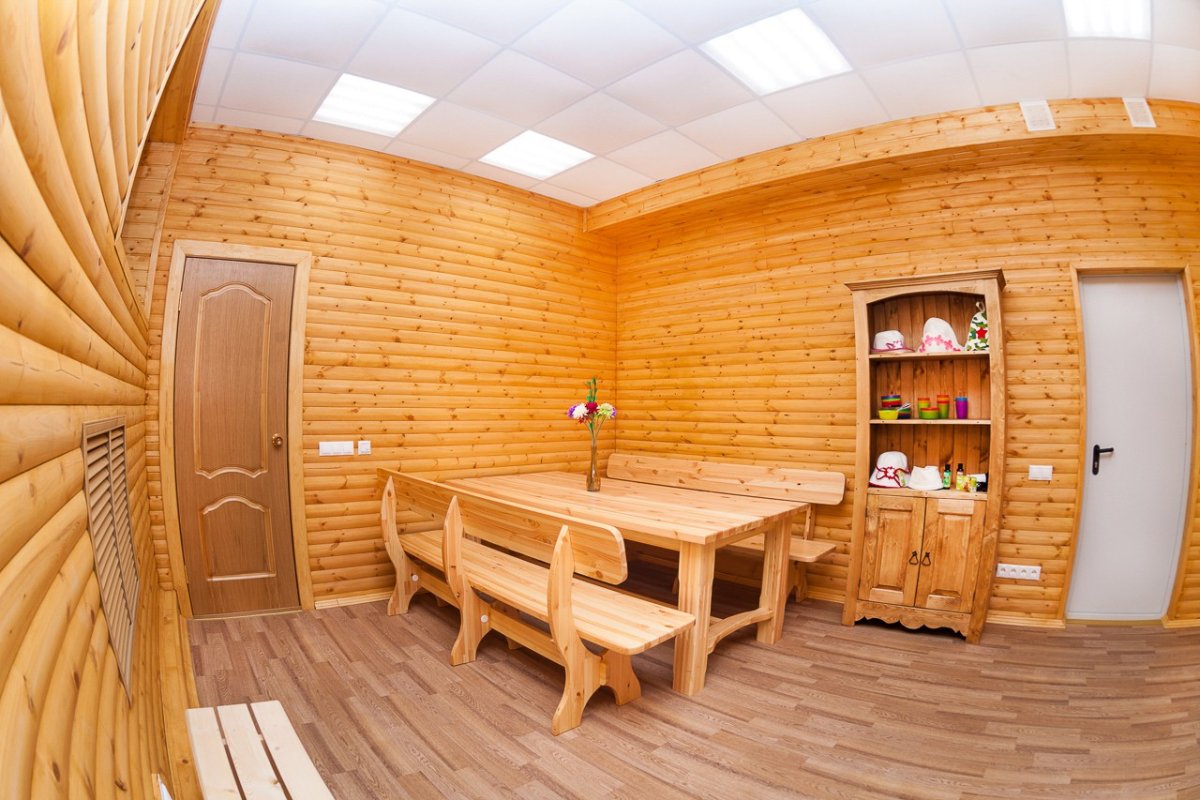 Диван в предбанник