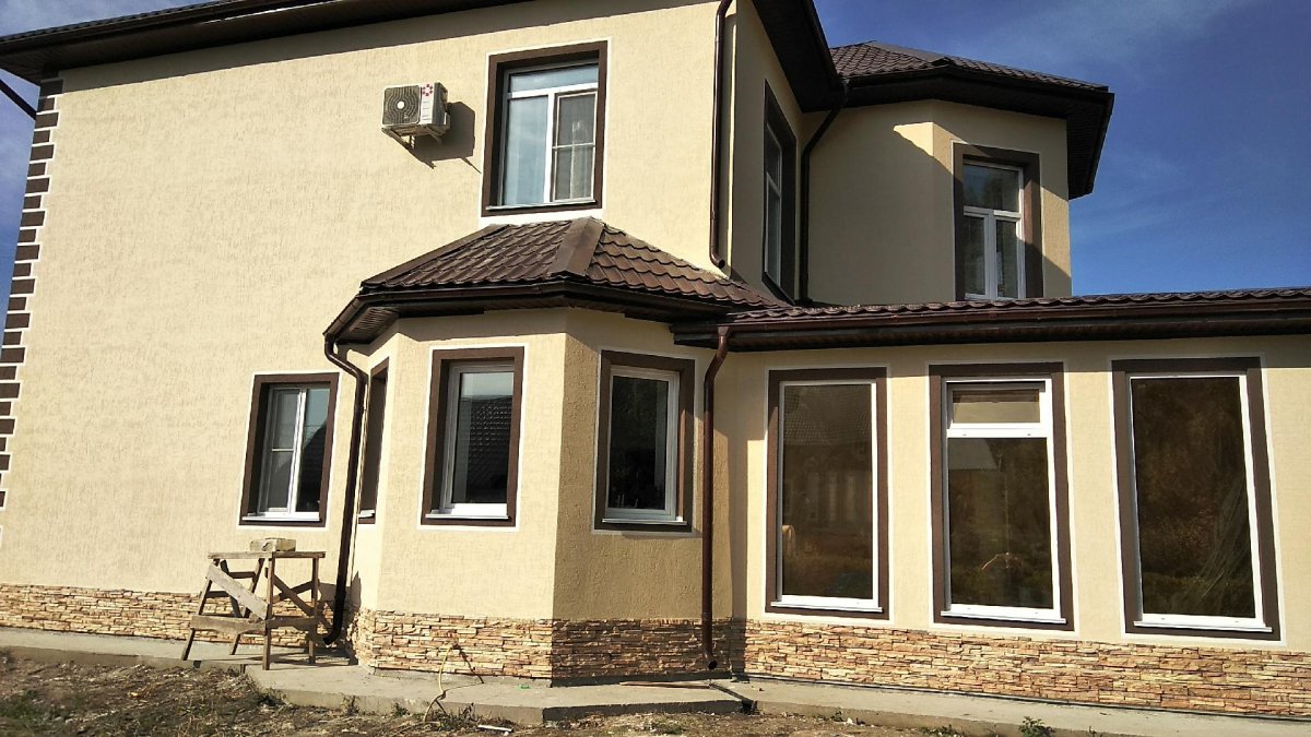 Отделка домов короедом