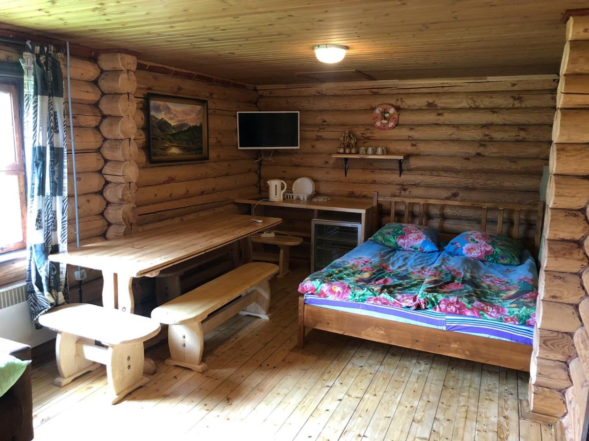 Баня с комнатой для проживания