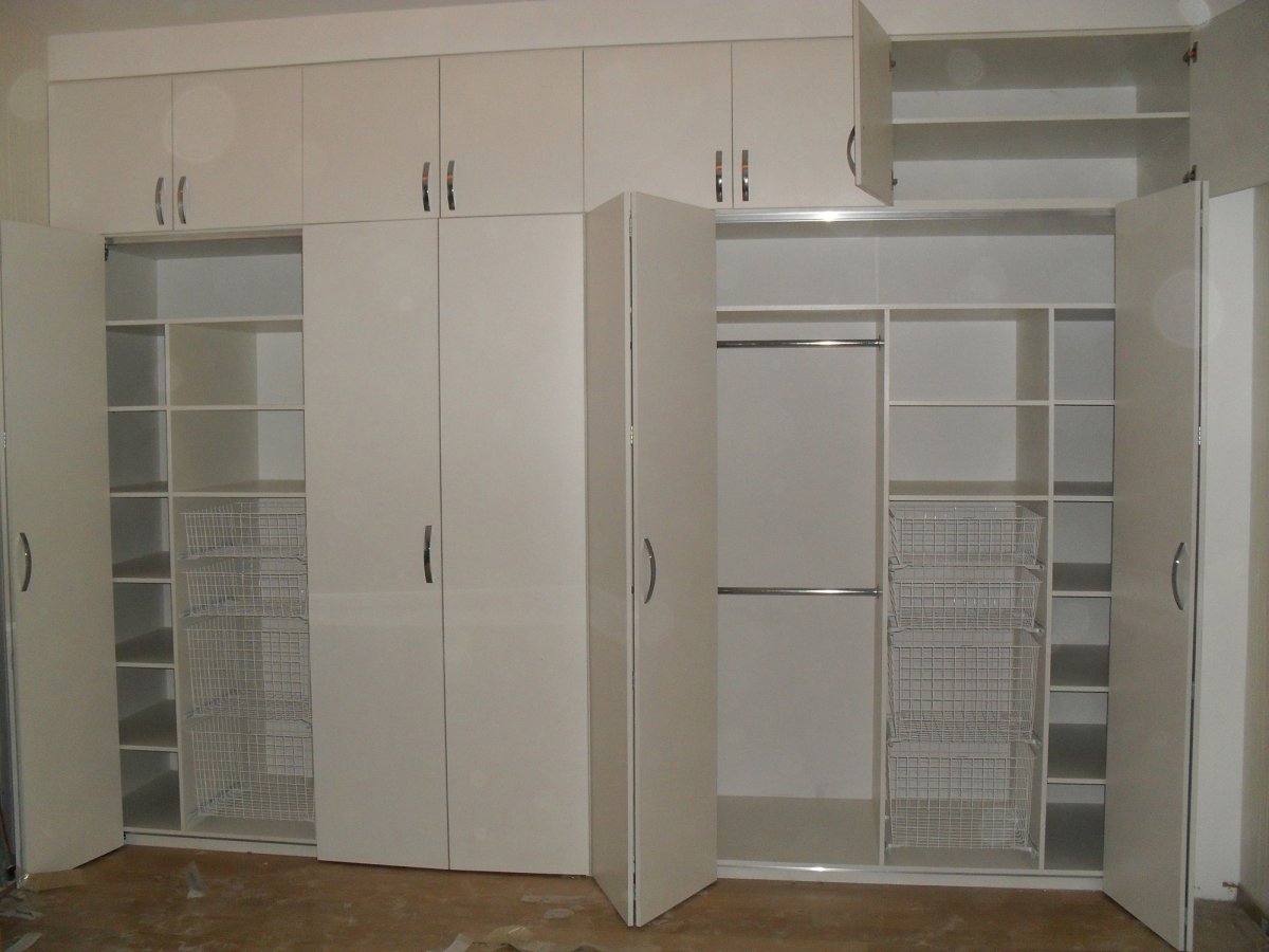 ПАКС купе и выдвижные 250