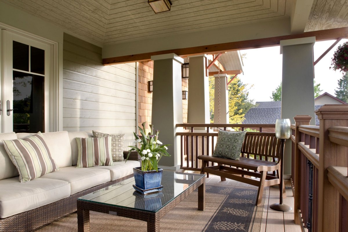 Отделка веранды на даче