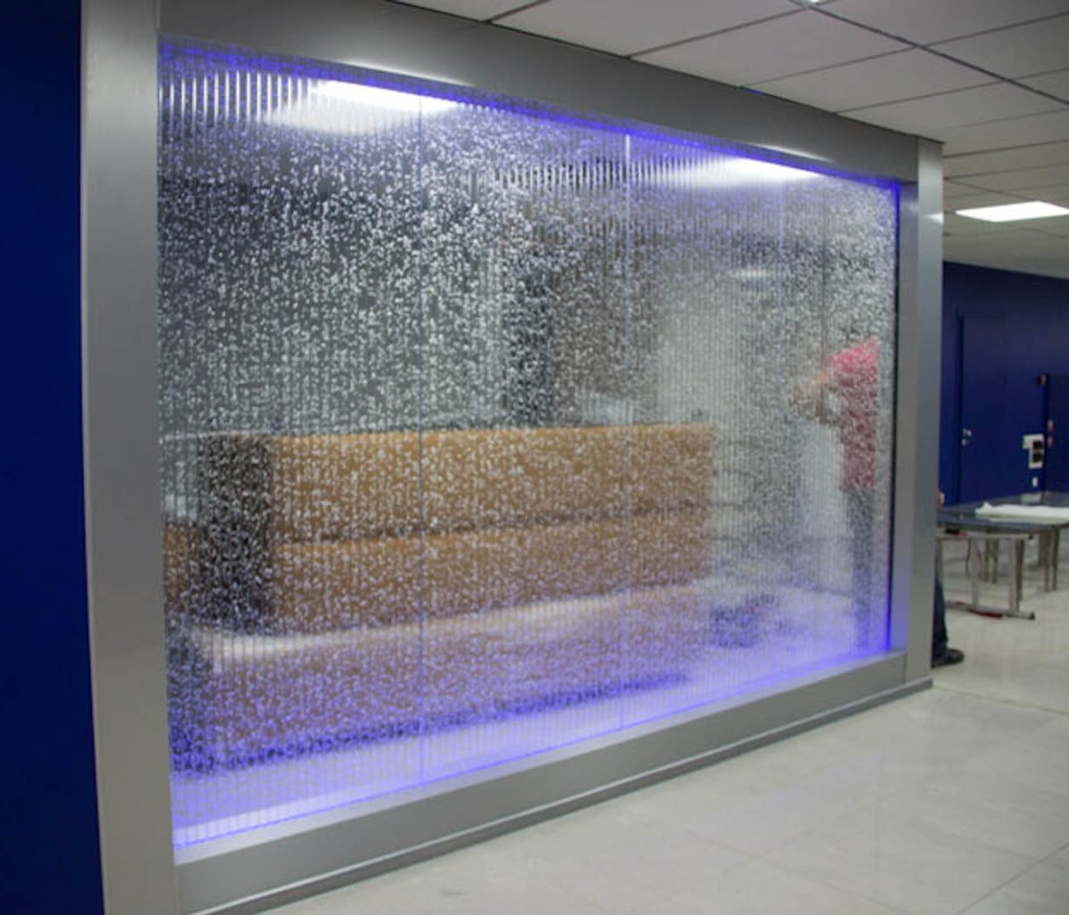 Воздушно-пузырьковая колоннада