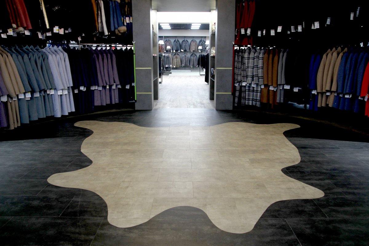 Плитка елочкой в коридоре