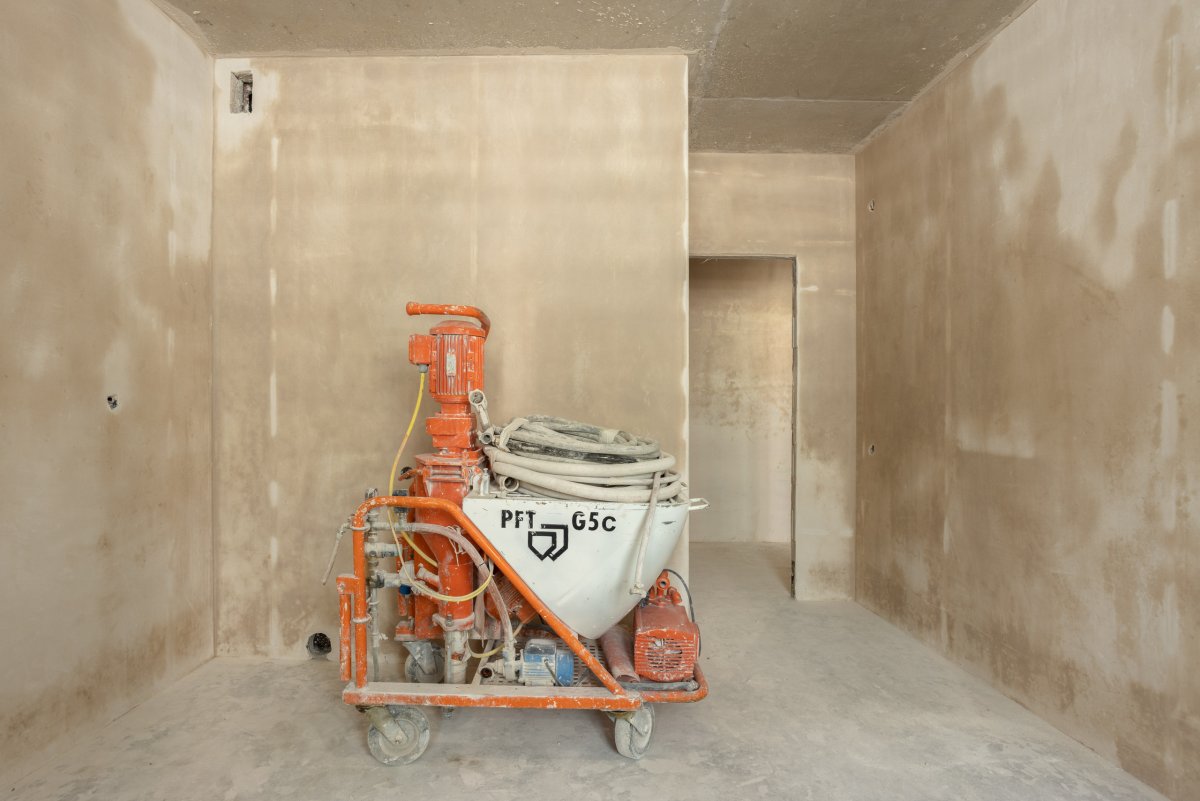 Механизированная штукатурка стен Кнауф