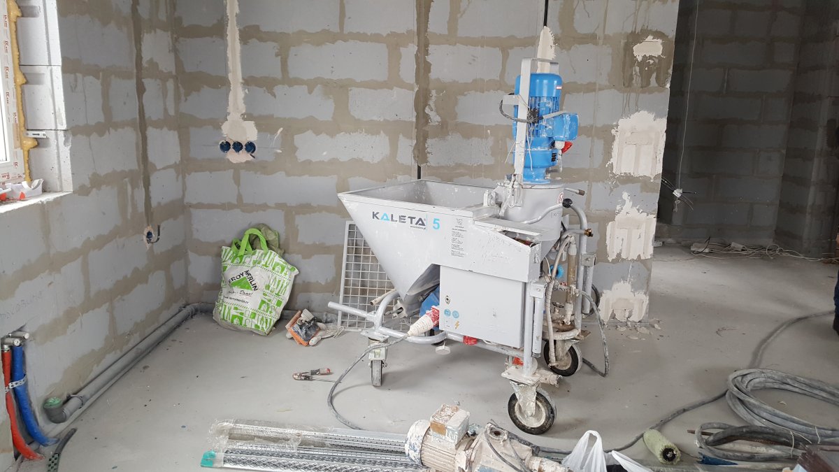 Механизированная штукатурка стен Калета 5