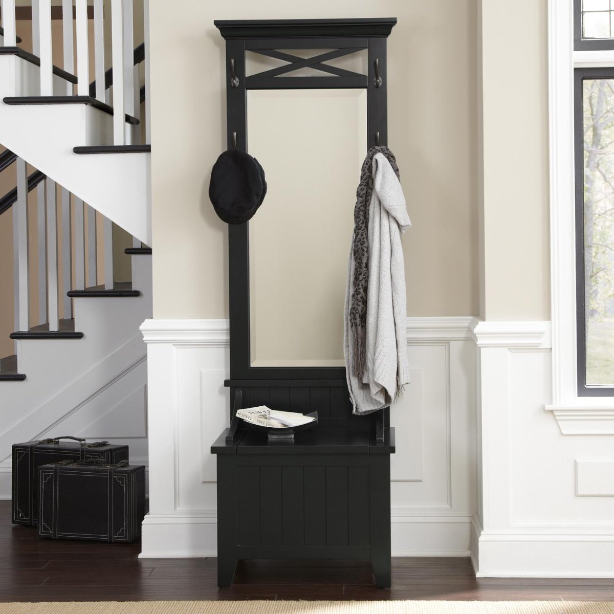 Банкетка в прихожую